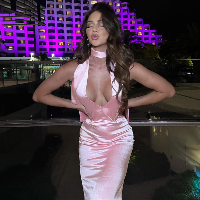 שמלת סאטן מחשוף עמוק קשירה בצוואר - פאולינה