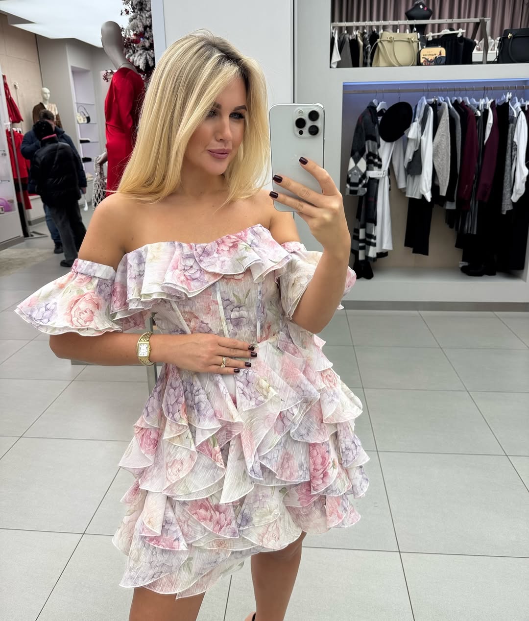 שמלת מיני מלמלה כתפיים חשופות בעיצוב פרחוני - ליסה