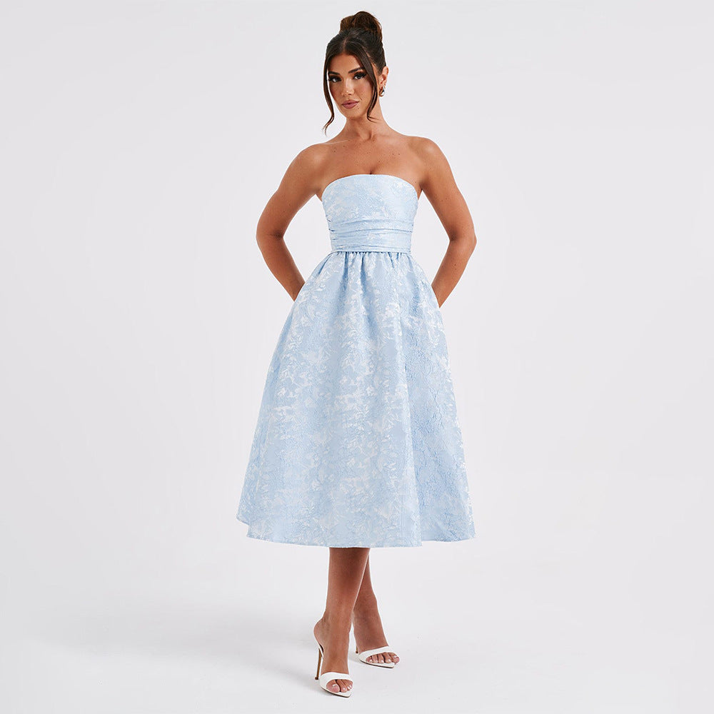 שמלת מידי סטרפלס בגזרת A גב פתוח בעיטור רקמת איורי פרחים - פלורה