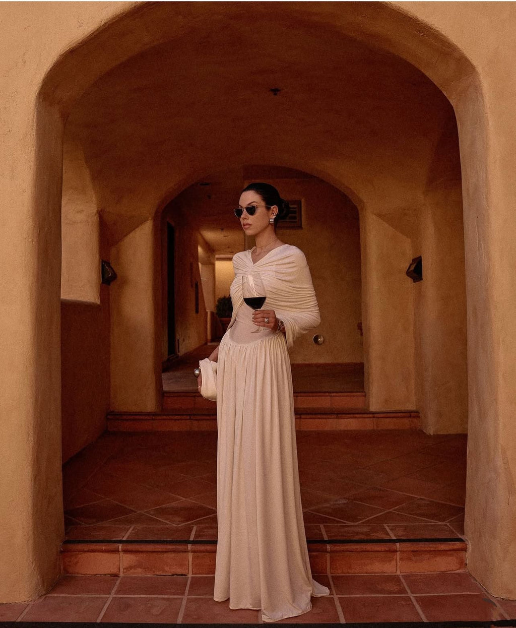 שמלת מקסי ערב אלגנטית בעיצוב כיווצים - מושקא