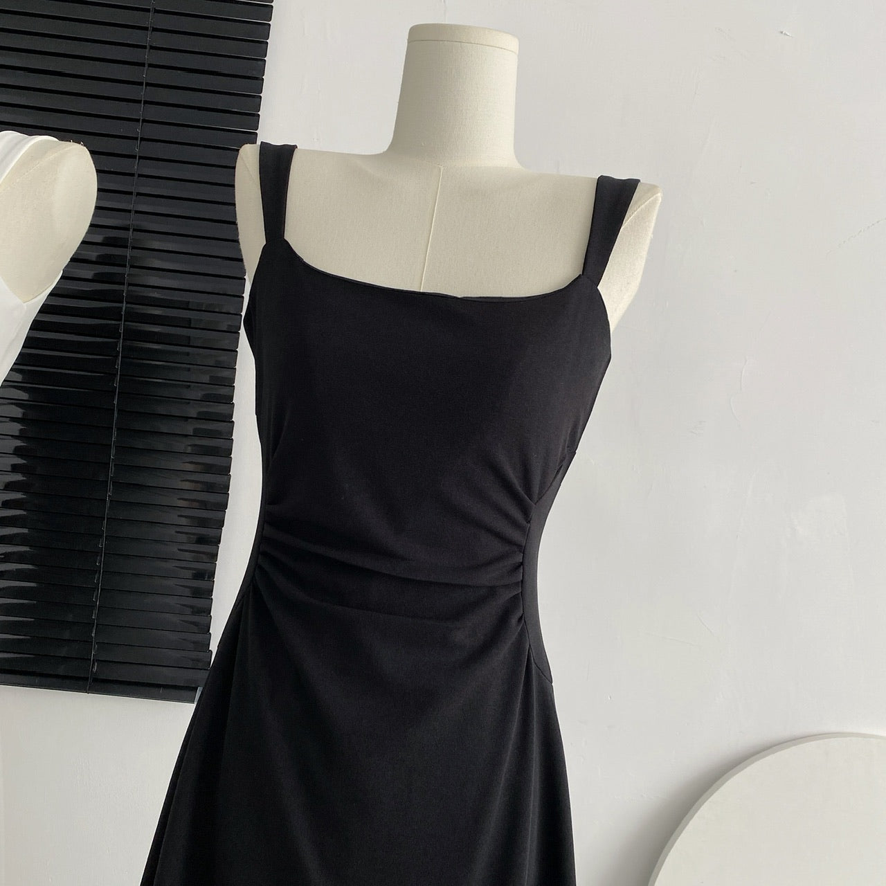 שמלת מידי בסגנון וינטאג' -חווה