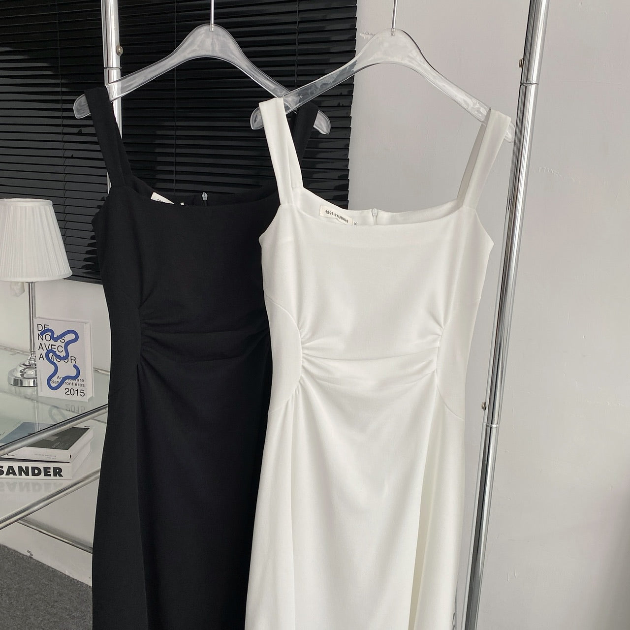 שמלת מידי בסגנון וינטאג' -חווה