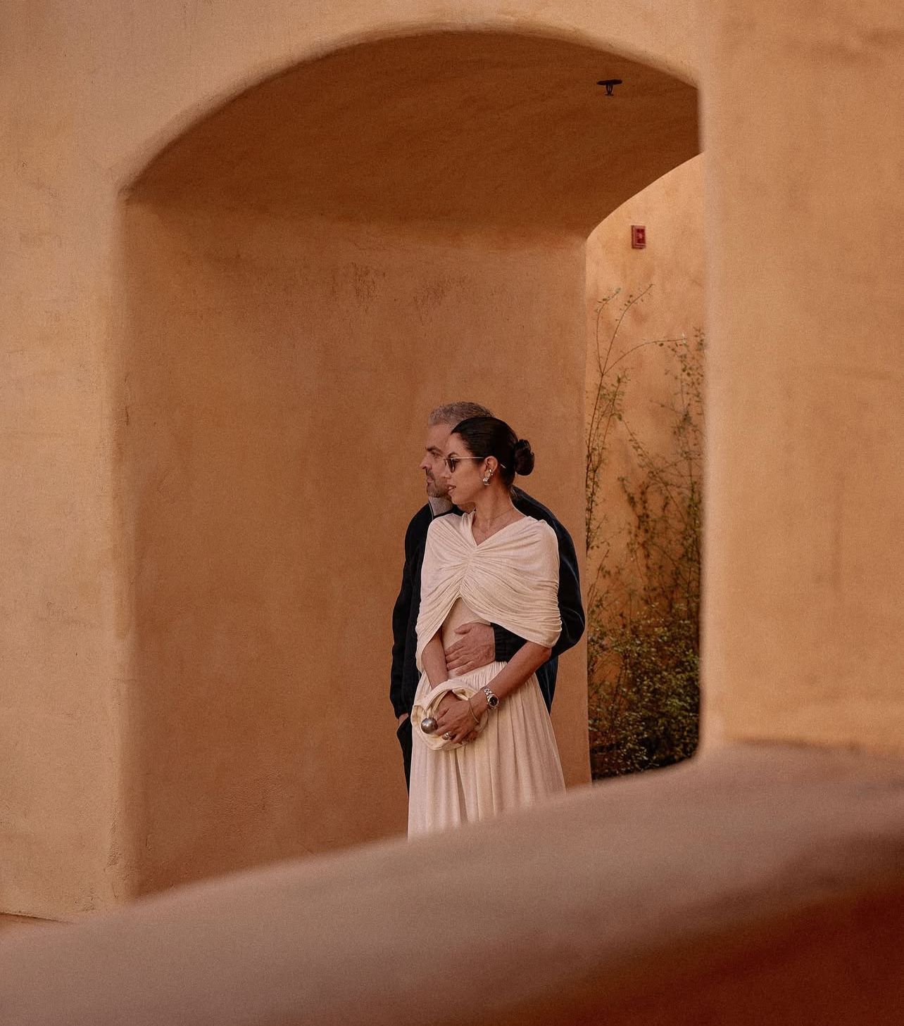 שמלת מקסי ערב אלגנטית בעיצוב כיווצים - מושקא