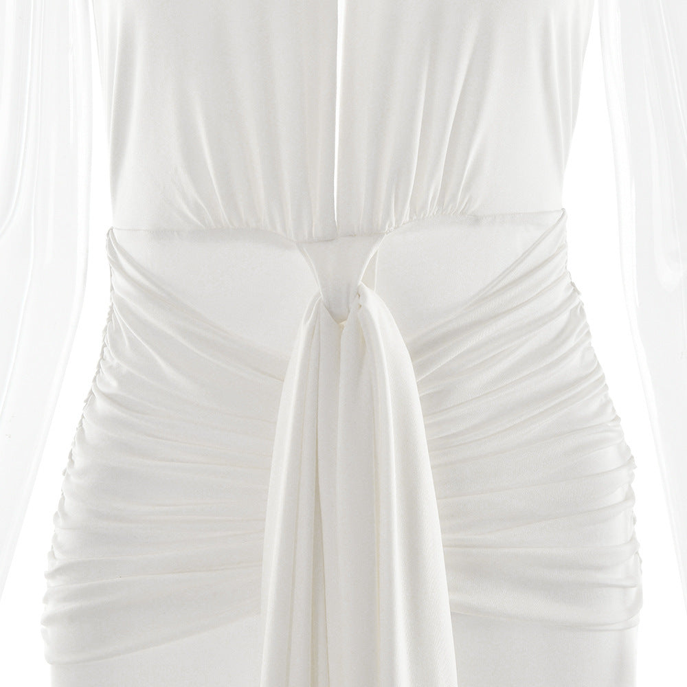 שמלת מקסי בעיצוב מחשוף V עמוק גב פתוח ושסע קדמי בעיטור שובלים וכיווצים - וונדה