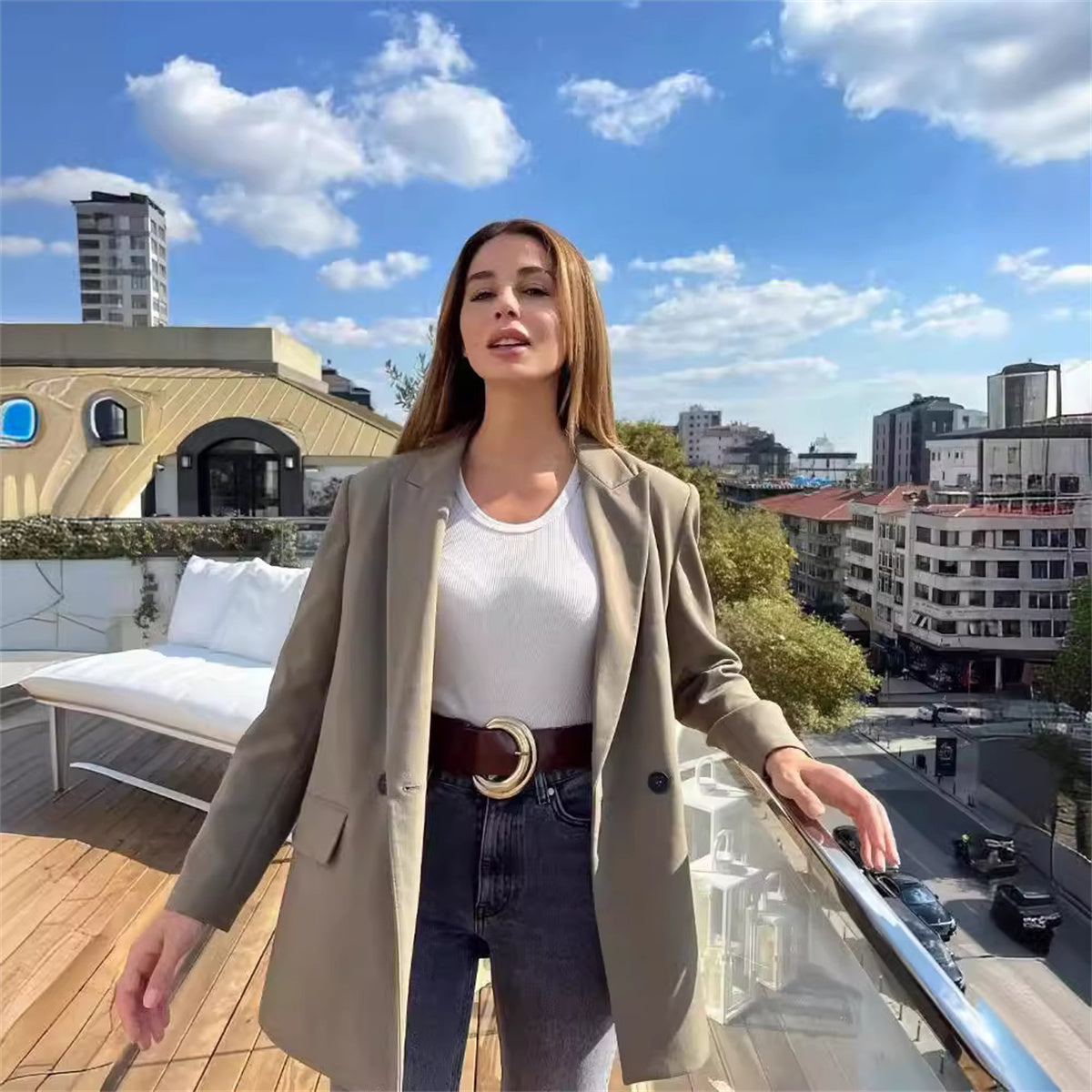 בלייזר מחויט - רייצ'ל