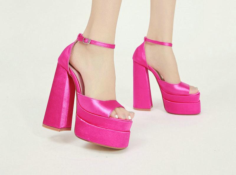 סנדלי עקב פלטפורמה בד סאטן - משי