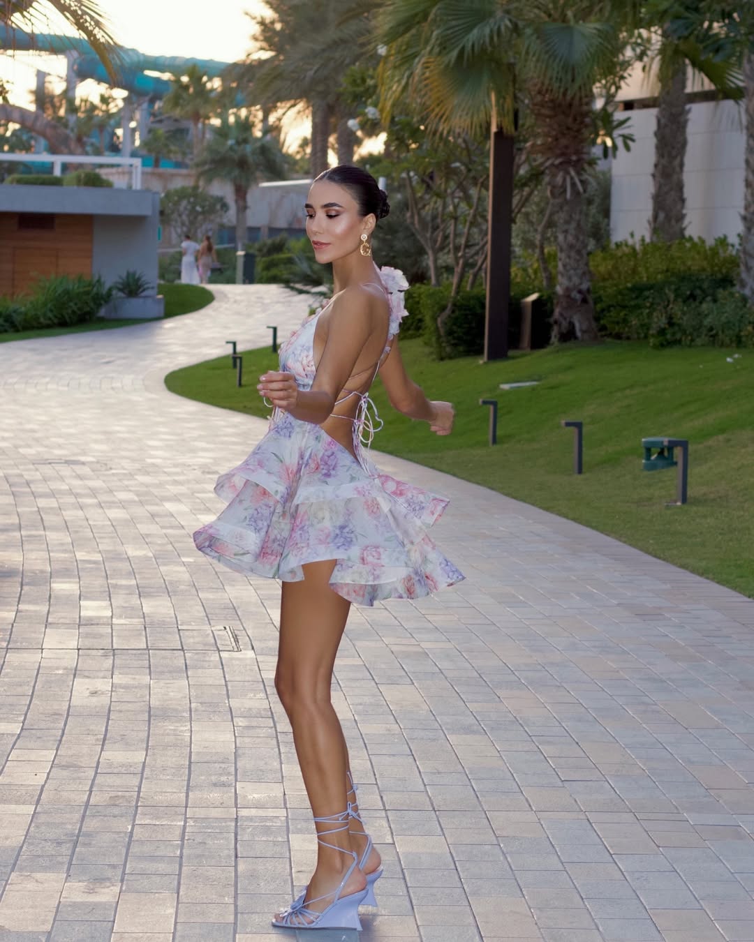 שמלת מיני מלמלה בעיצוב פרחוני 3D - איזבלה