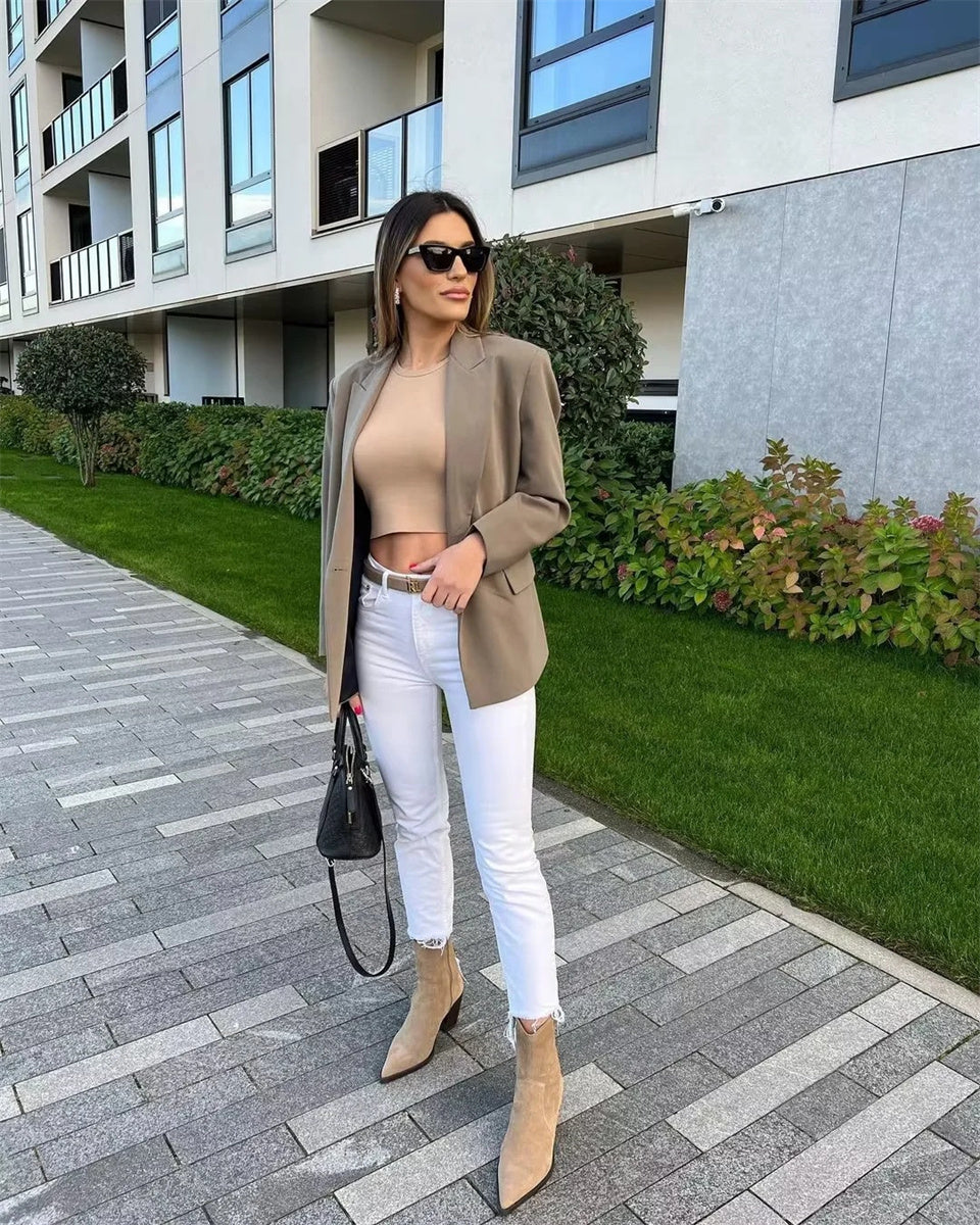 בלייזר מחויט - רייצ'ל