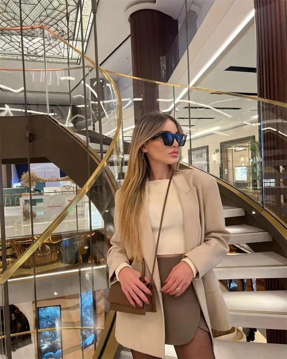 בלייזר מחויט - רייצ'ל