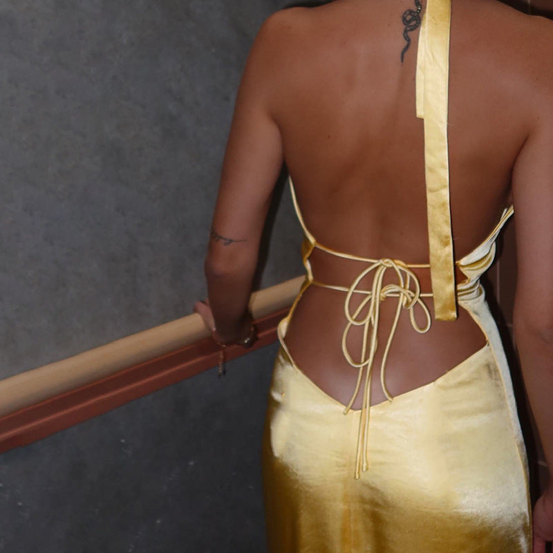 שמלת סאטן מחשוף עמוק קשירה בצוואר - פאולינה