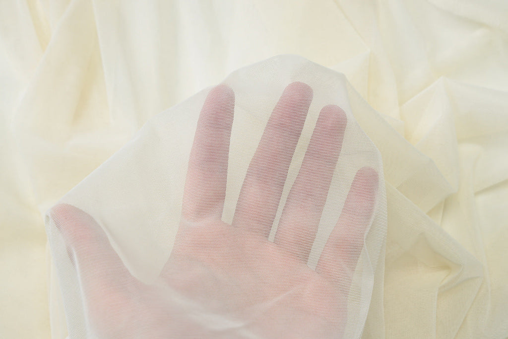 שמלת שיפון מקסי כיווצים בעיצוב כתפיים חשופות - Delilah