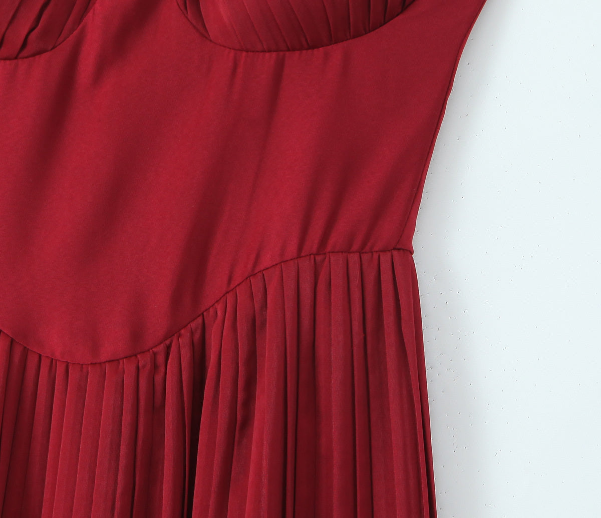 שמלת מקסי סטרפלס קיפולים - נאיה