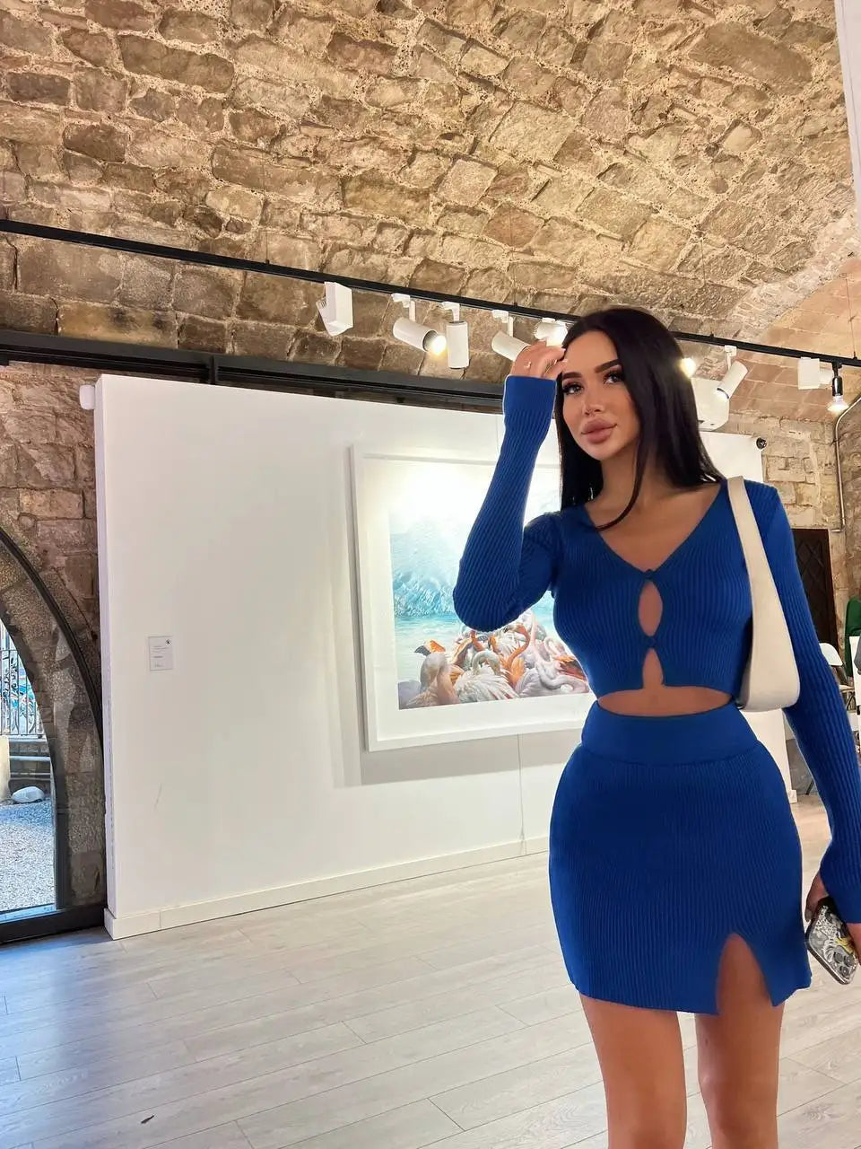 סט סרוג חצאית מיני וחולצת סגירת כפתורים - כרמי