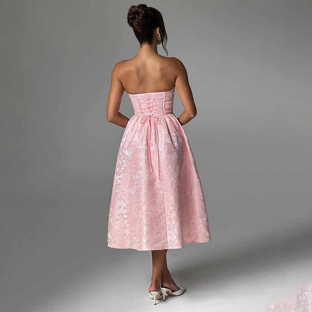 שמלת מידי סטרפלס בגזרת A גב פתוח בעיטור רקמת איורי פרחים - פלורה