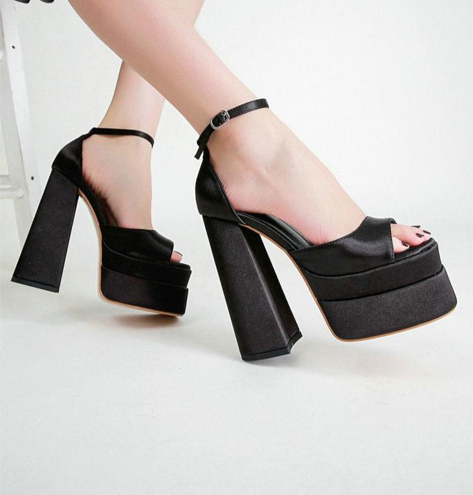 סנדלי עקב פלטפורמה בד סאטן - משי