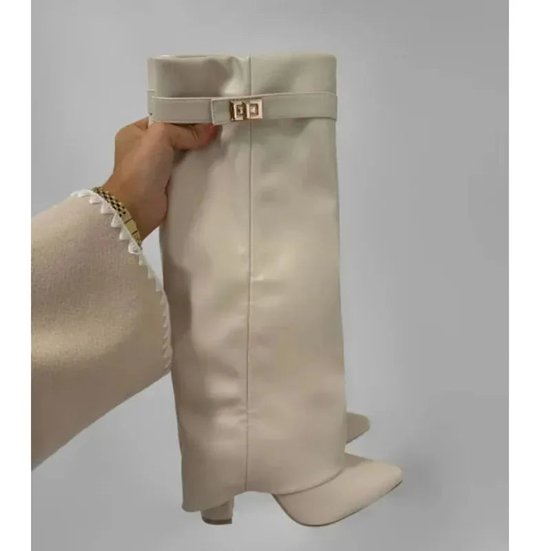 מגפי עקב גבוהים בעיצוב זמש / דמוי עור - Phoebe