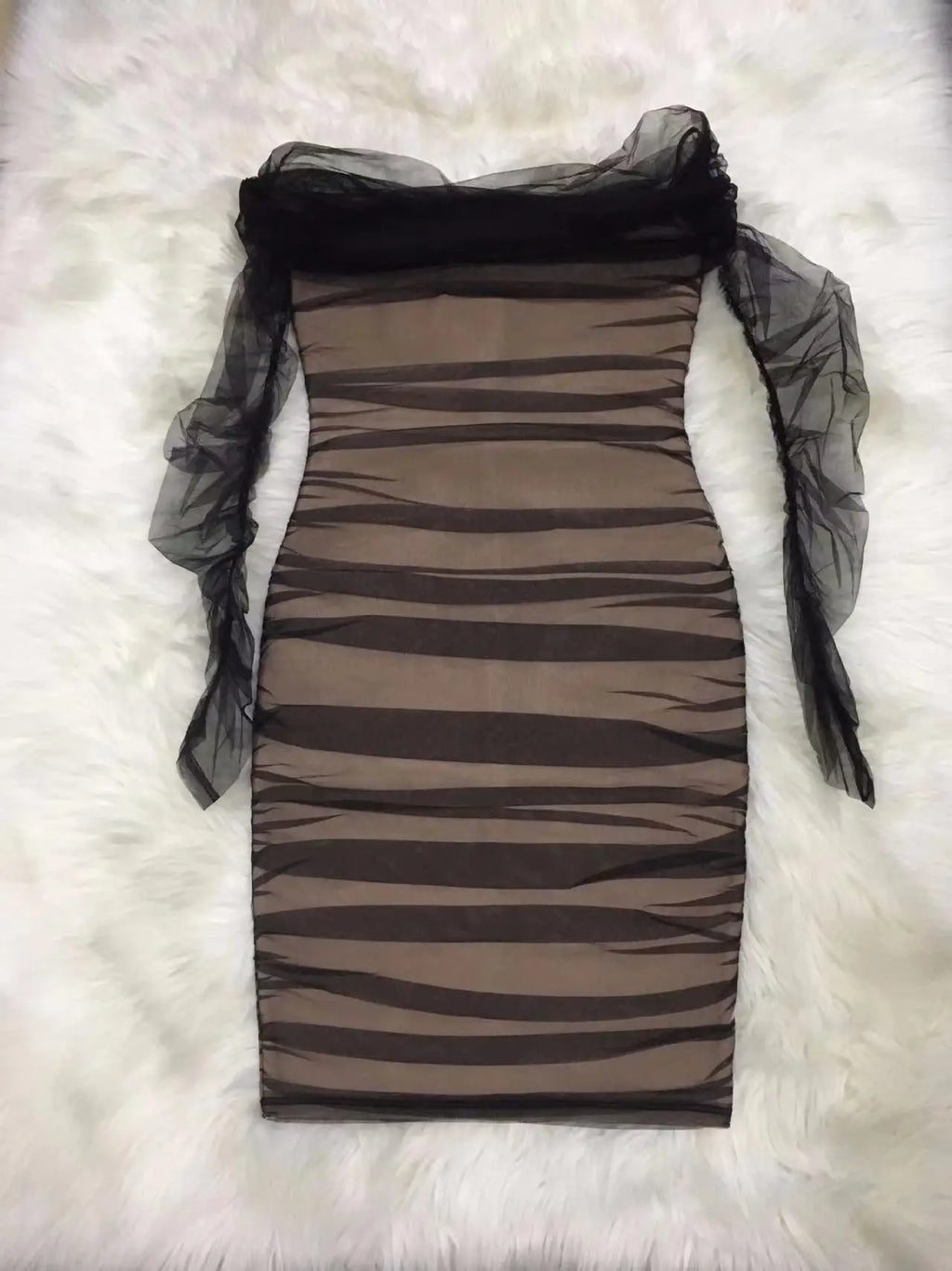 שמלת שיפון קיפולים כתפיים חשופות - MOON