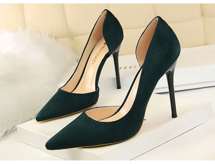 Suede pointed-toe heels with open side design - Nelly