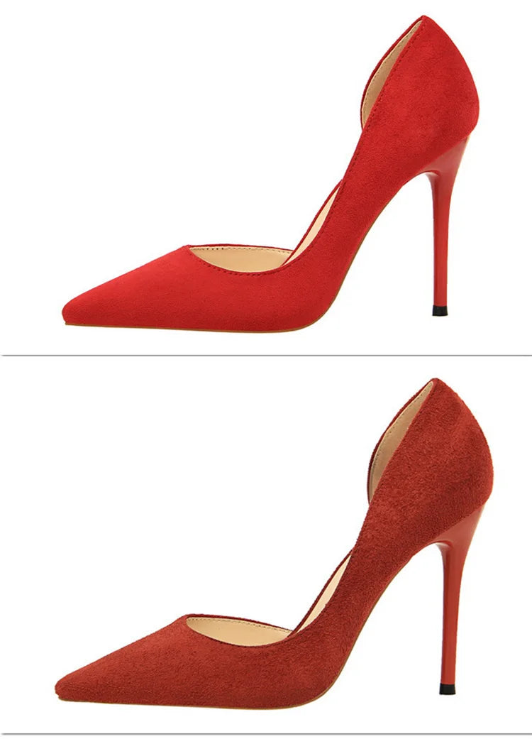 נעלי עקב זמש שפיץ בעיצוב צד פתוח - נלי