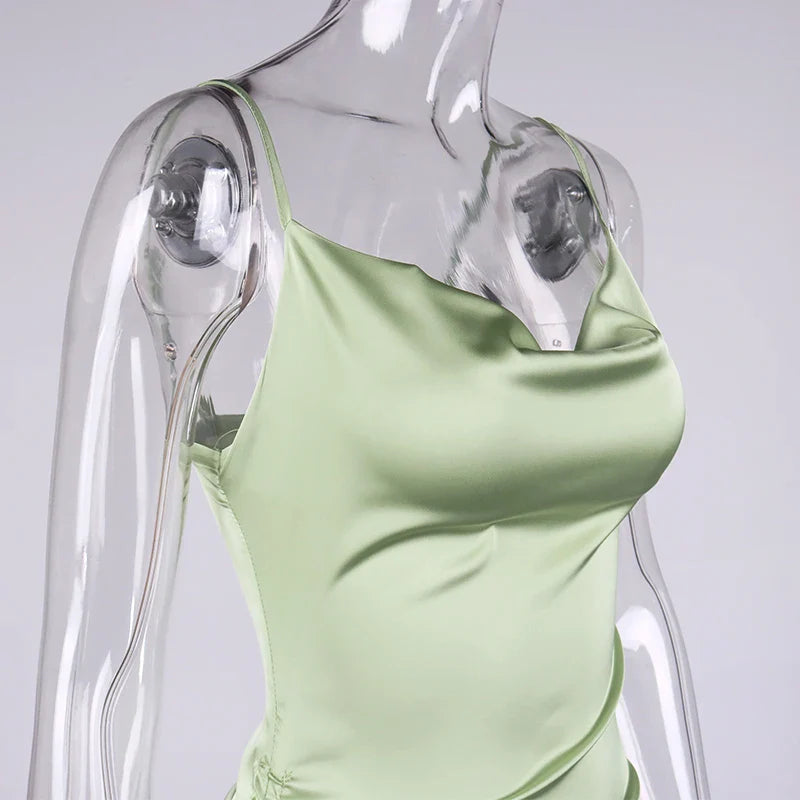 שמלת מידי כיווצים סאטן - ליס