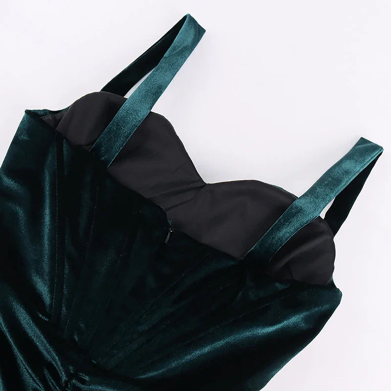 שמלת מיני קטיפה בעיצוב מחוך וכיווצים - שיינא