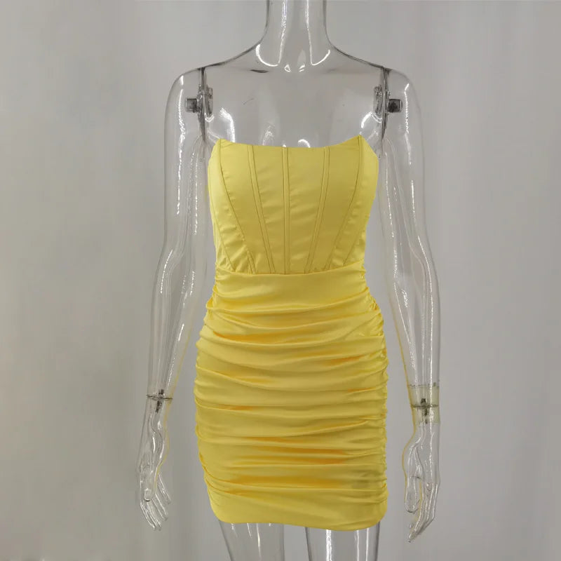 שמלת מיני סטרפלס סאטן בגזרת מחוך וכיווצים - סינדי