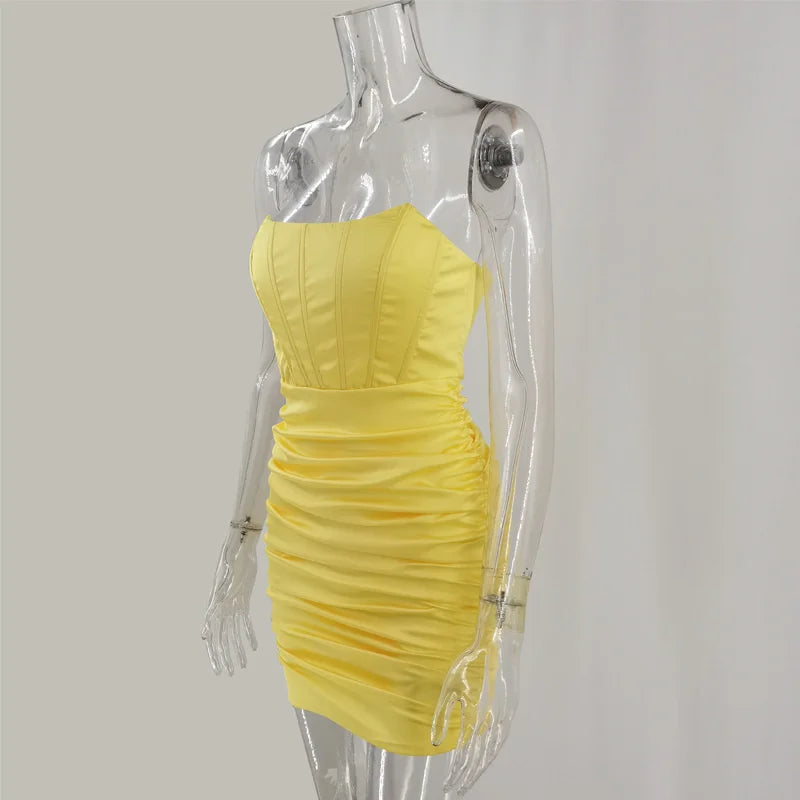 שמלת מיני סטרפלס סאטן בגזרת מחוך וכיווצים - סינדי