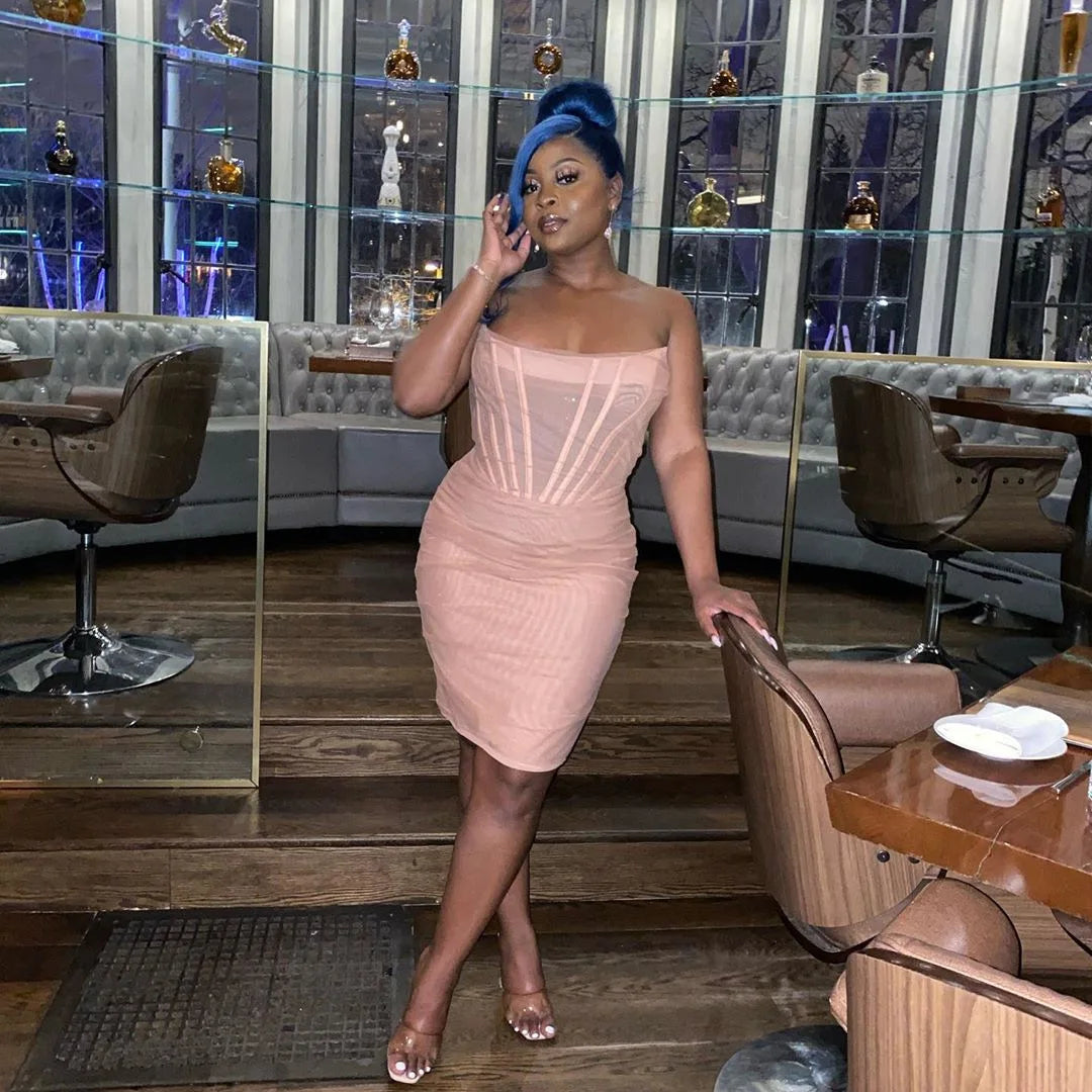 שמלת מידי סטרפלס מחוך שיפון - טולה