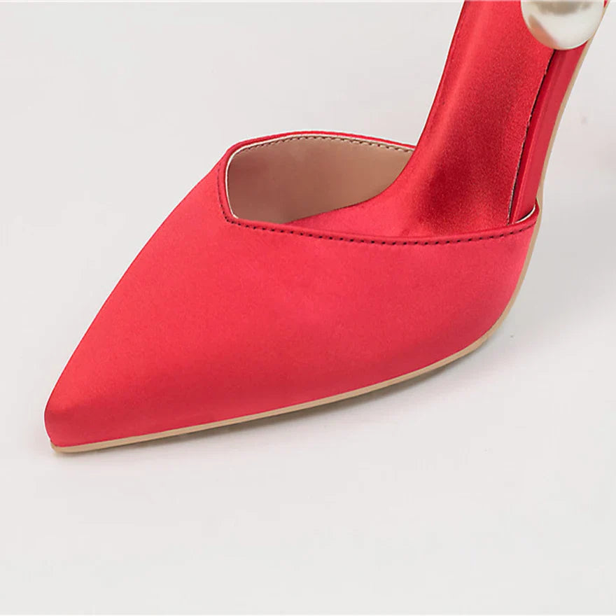 נעלי שפיץ סאטן בעיטור פנינה - פרל