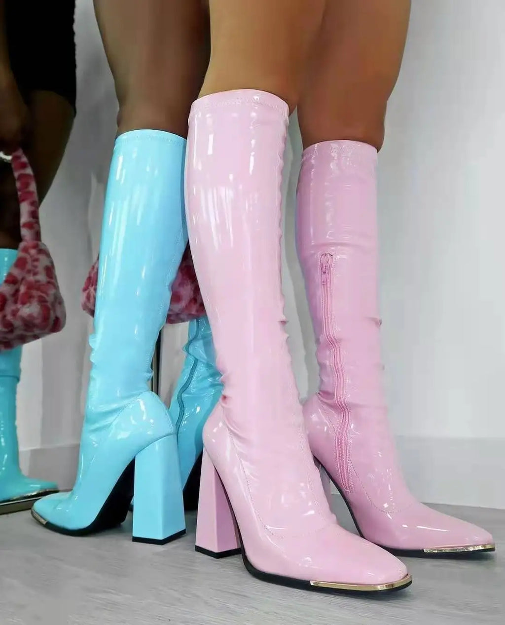 מגפי עקב דמוי עור גבוהים - Ashley