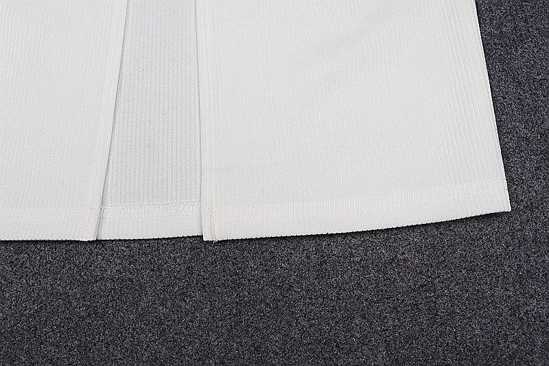 שמלת מקסי סרוגה בעיצוב פתח גב פתוח - Michelle