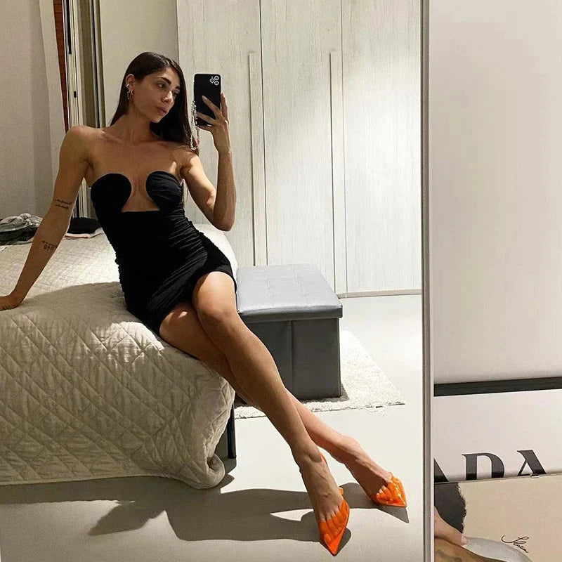 שמלת מיני כיווצים צמודה בעיצוב מיוחד - נאלה