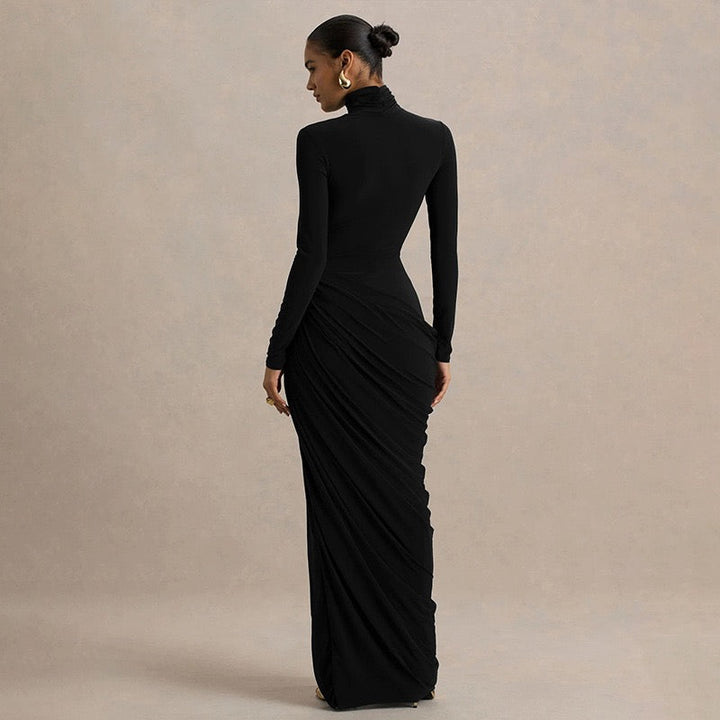 Maxi dress with pleats and slit design - Lis