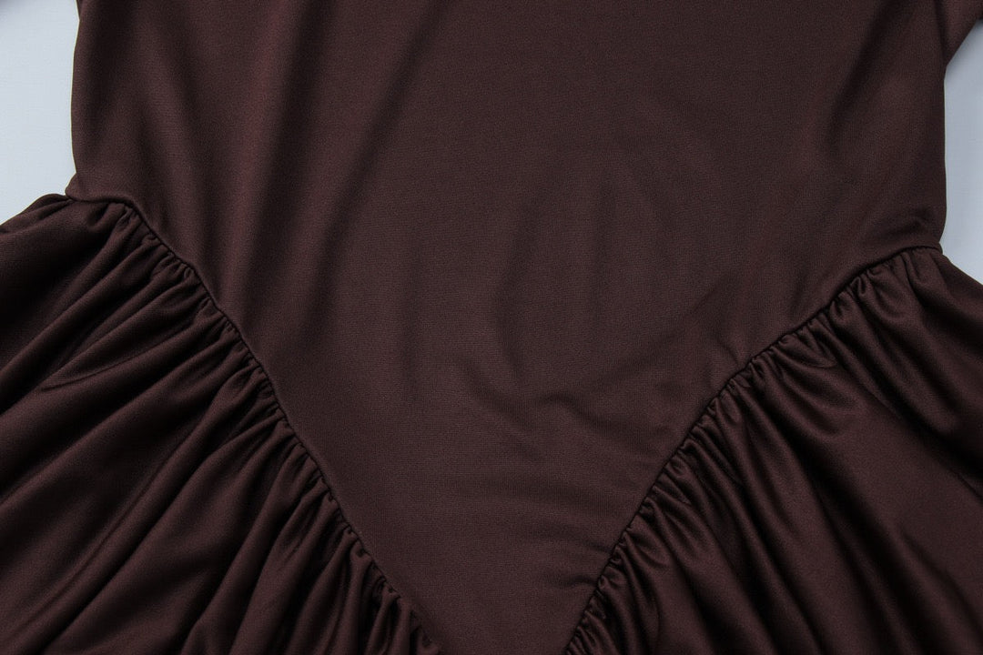 Maxi dress with pleated design - Nahora