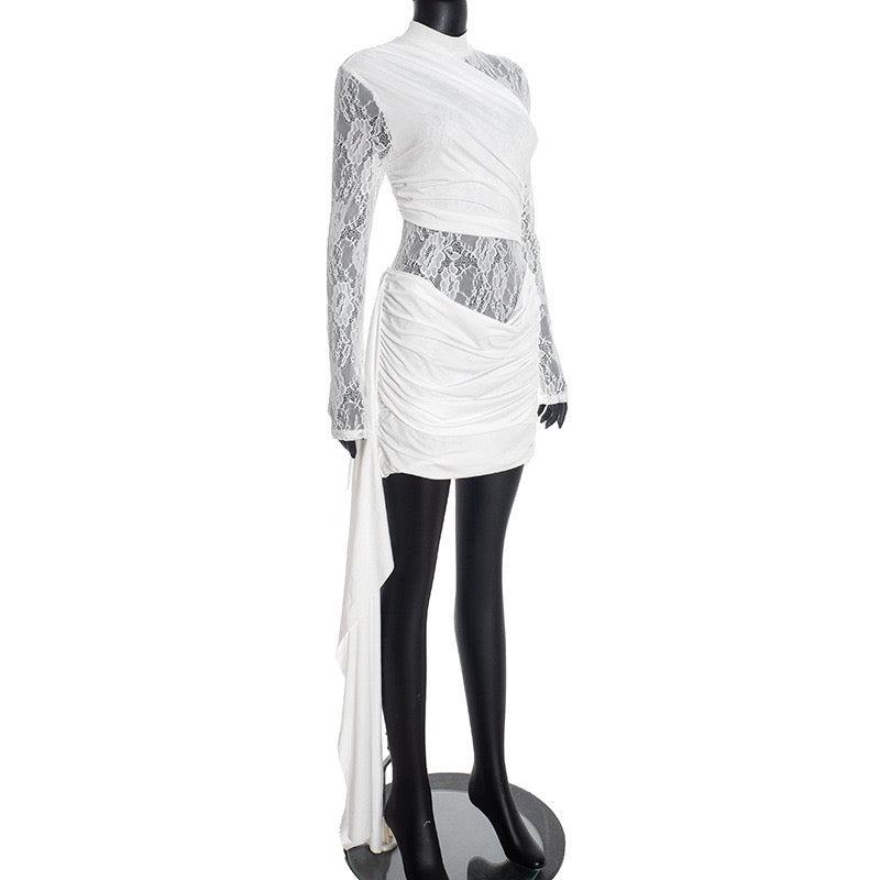 Mini dress with lace design and pleats with a trail decoration - Tzuf