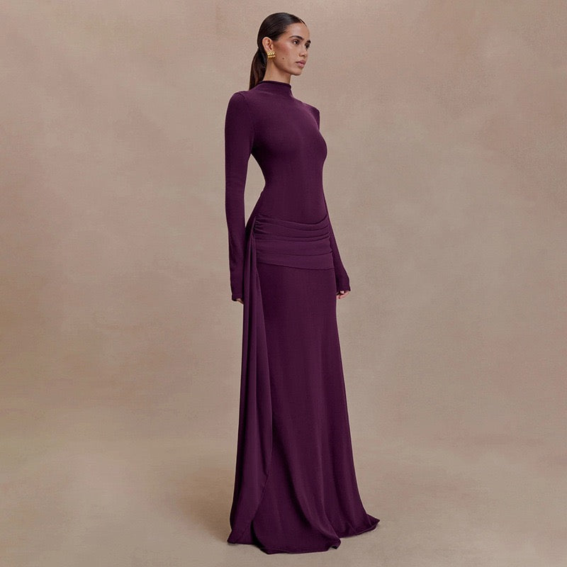 Maxi dress with gathered design and a train - Hillel