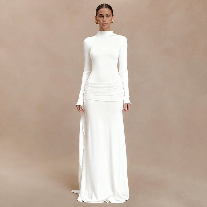 Maxi dress with gathered design and a train - Hillel