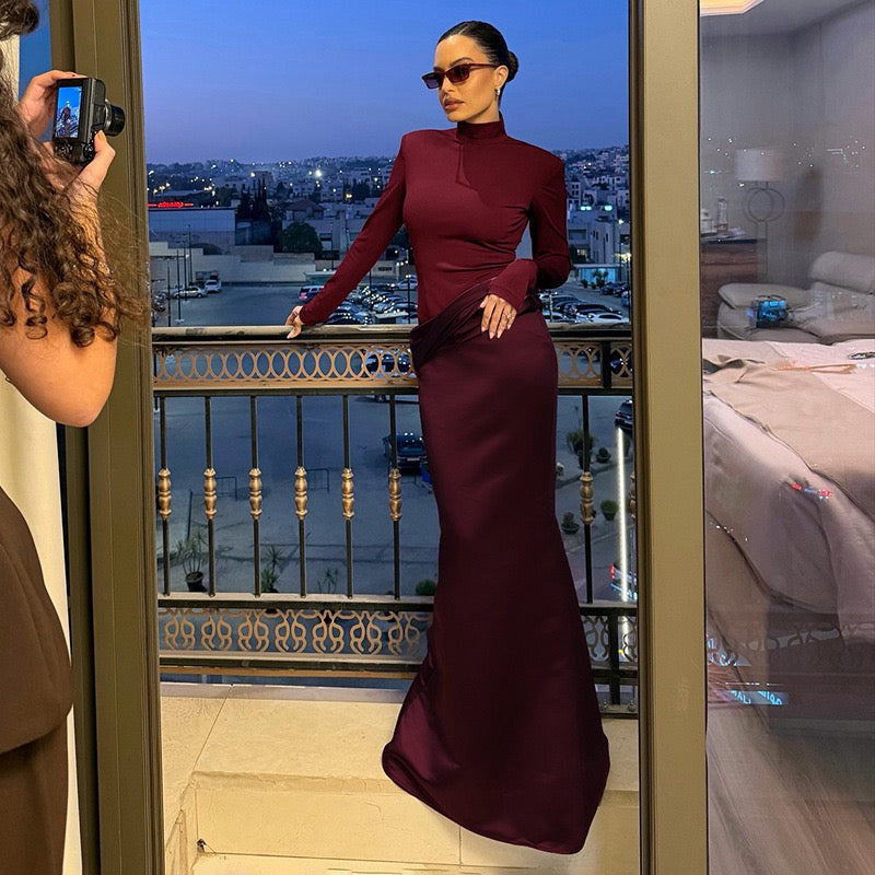 Maxi dress in satin design with turtleneck - Shiraz