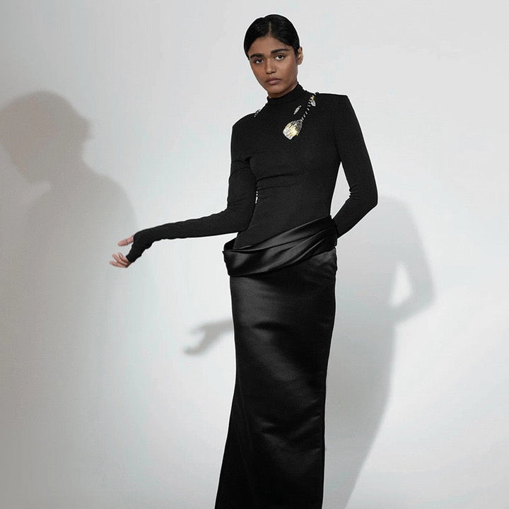 Maxi dress in satin design with turtleneck - Shiraz