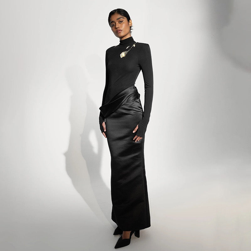 Maxi dress in satin design with turtleneck - Shiraz