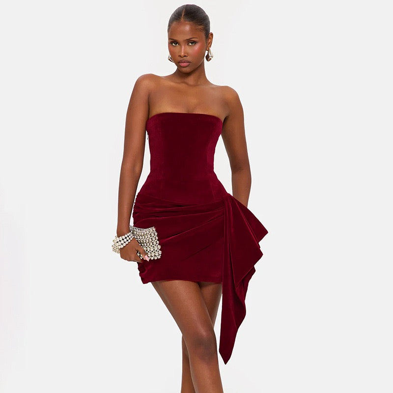 Elegant velvet strapless mini dress - Reiji