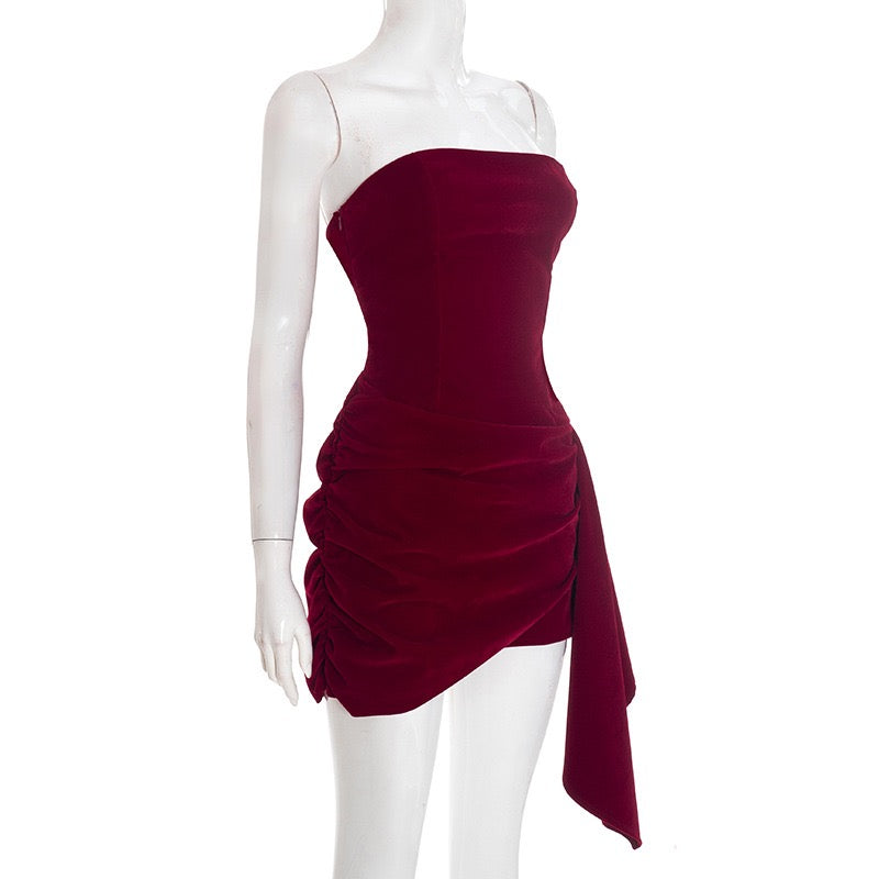 Elegant velvet strapless mini dress - Reiji