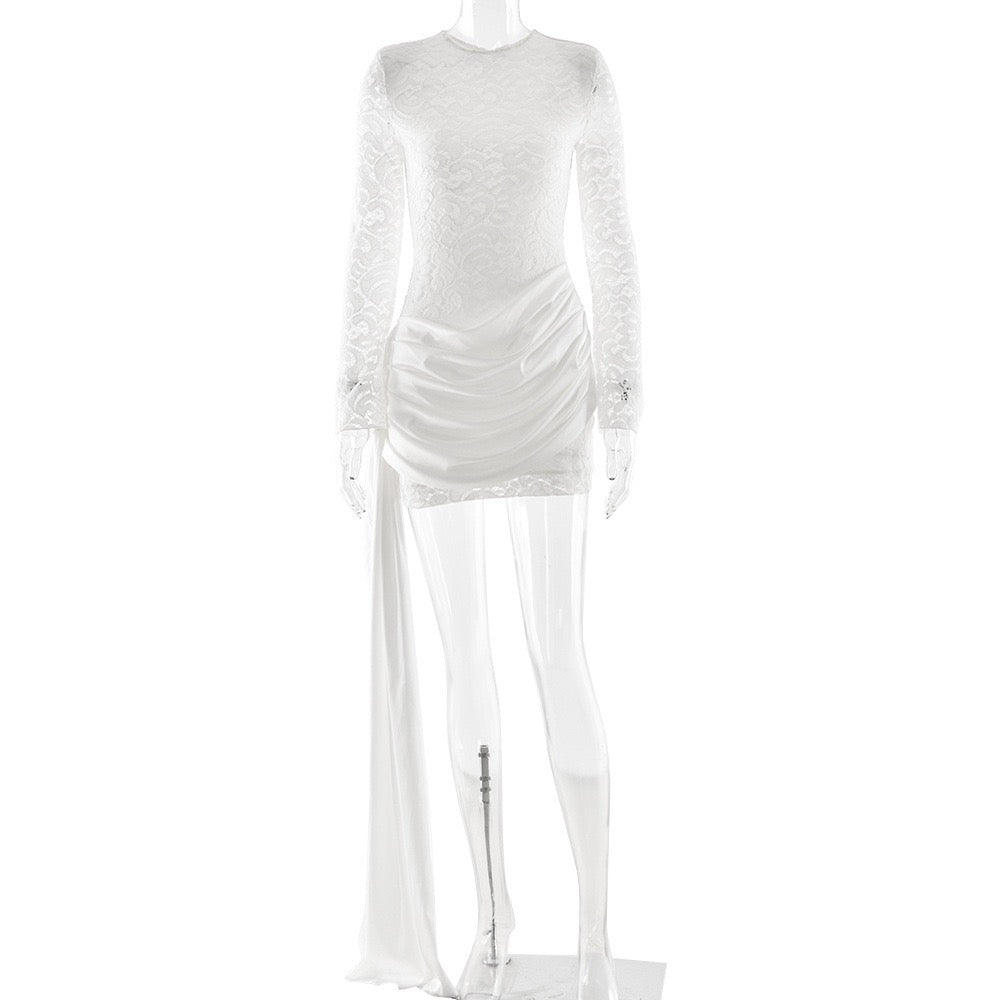 Lace mini dress with pleated design and satin train - ELVIRA