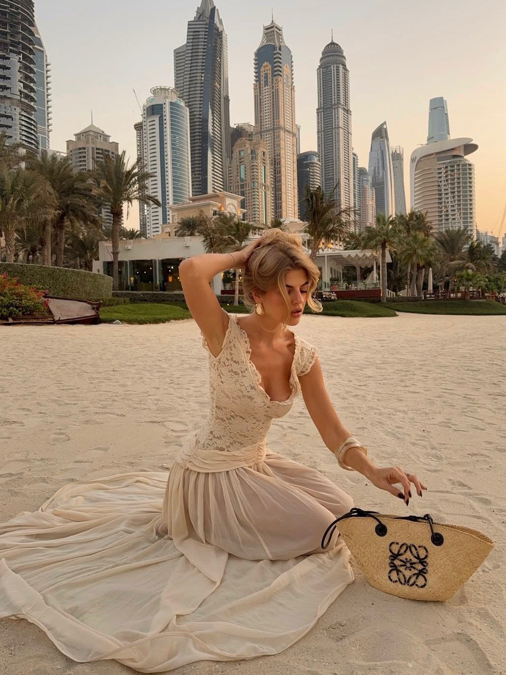 Marianella - Chiffon maxi dress with a lace design
