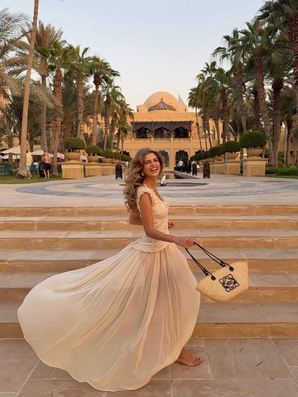 Marianella - Chiffon maxi dress with a lace design
