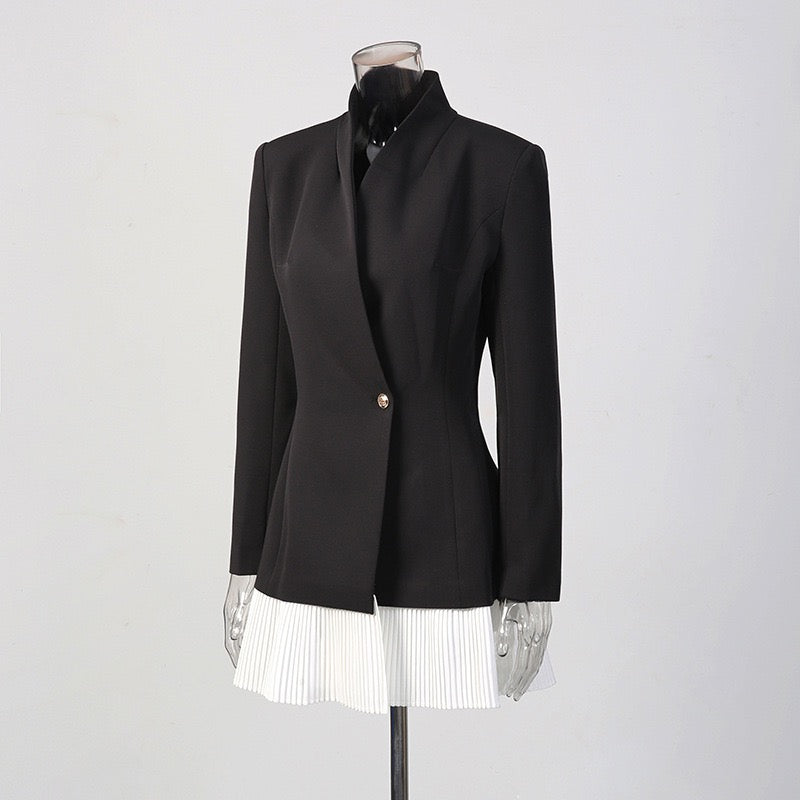 Tailored mini dress with pleated skirt design - Carol