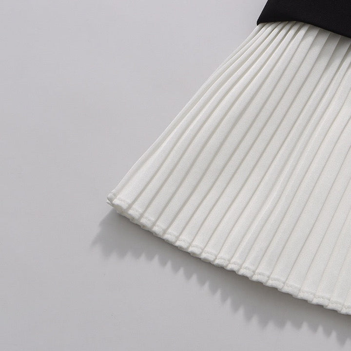 Tailored mini dress with pleated skirt design - Carol