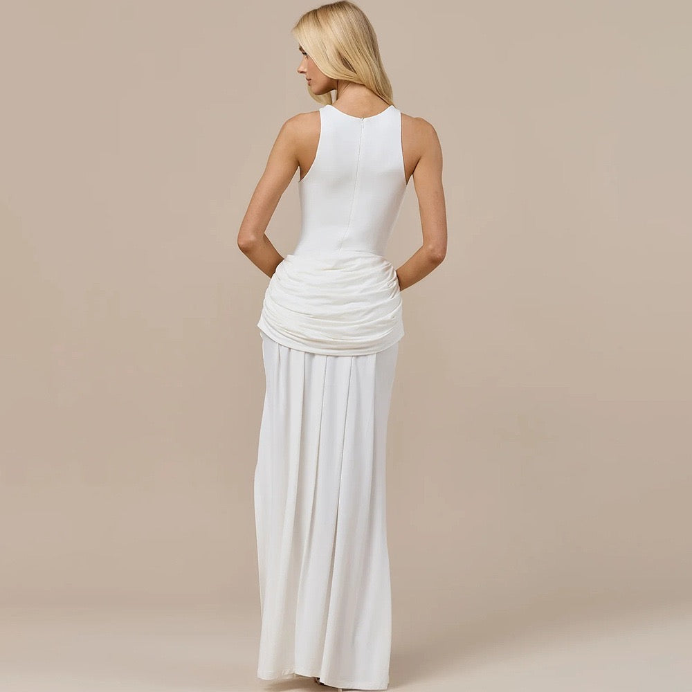 Maxi dress with pleat embellishments and a slit design – Julie