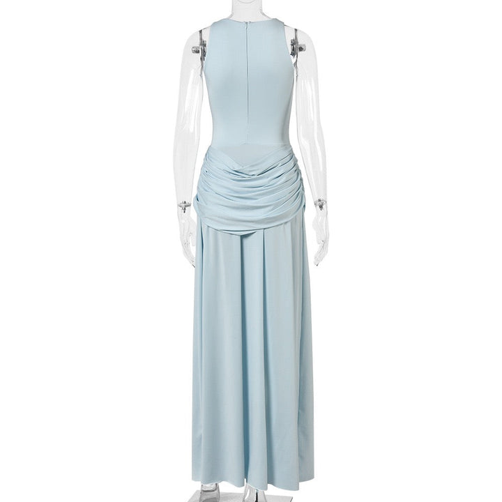 Maxi dress with pleat embellishments and a slit design – Julie