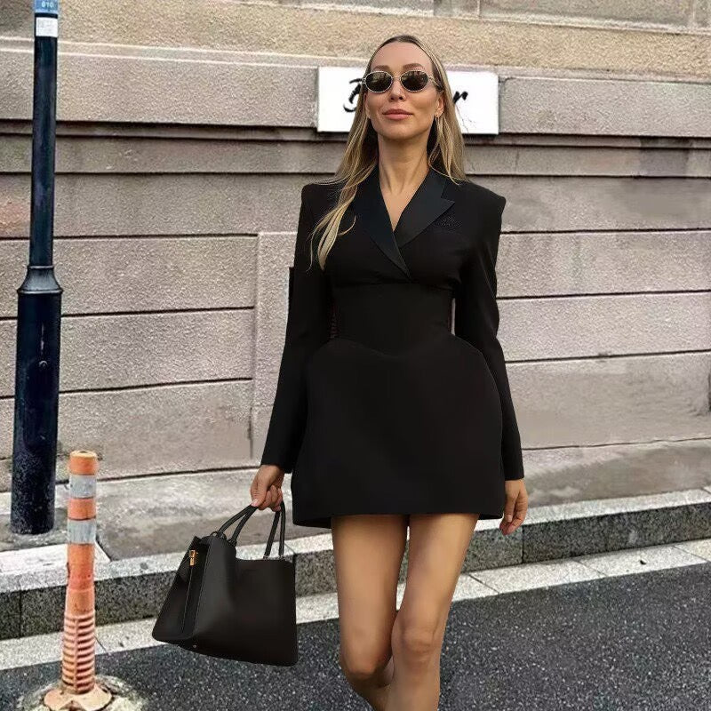 Tailored mini dress with tie at the back for fastening at the waist - MARIOLA